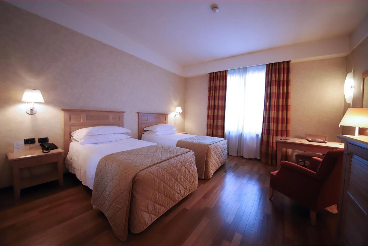 Monica Hotel Fiera Pregnana Milanese Exteriér fotografie