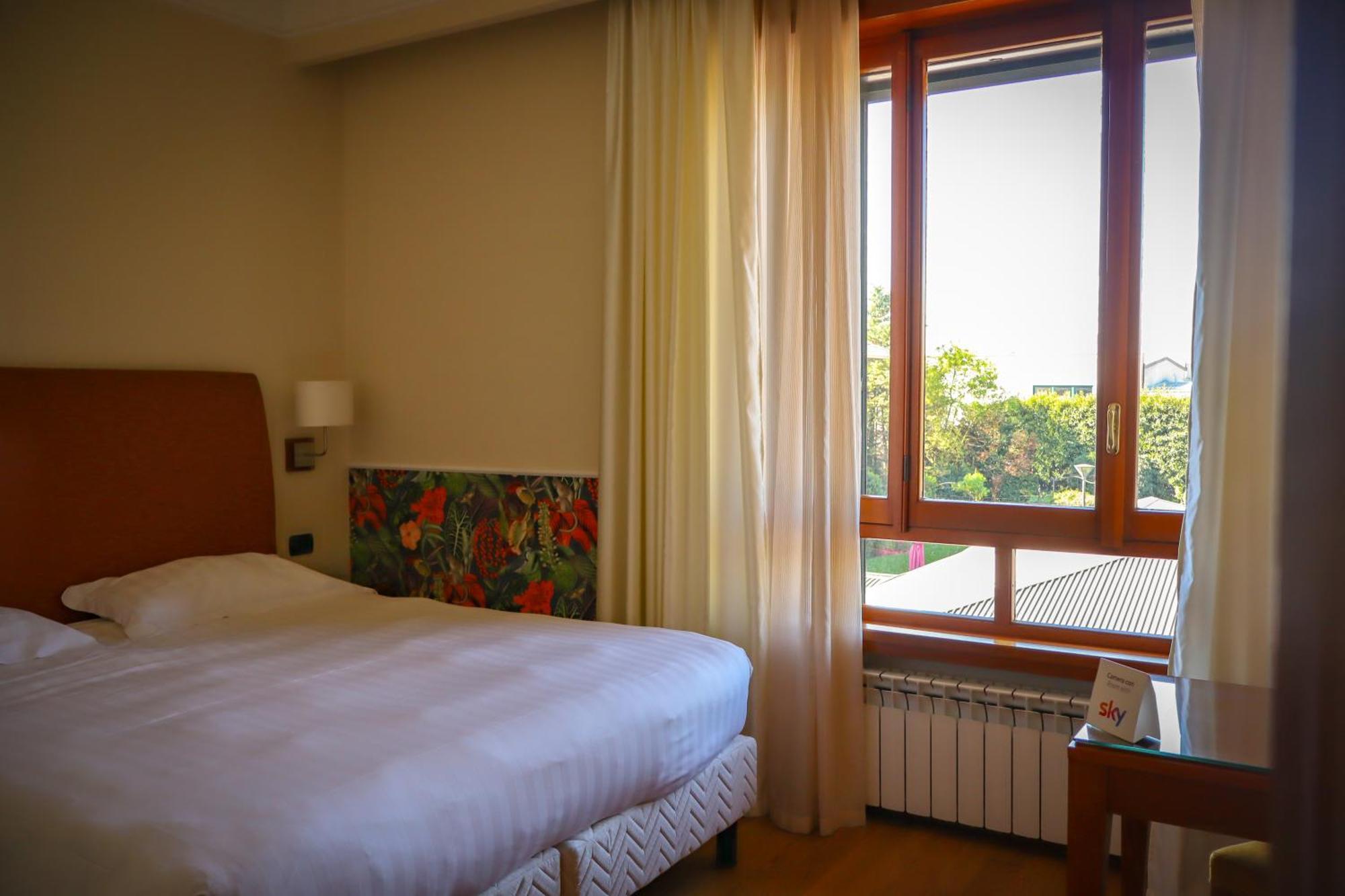 Monica Hotel Fiera Pregnana Milanese Exteriér fotografie